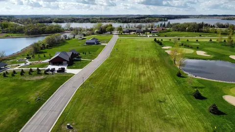 3021 Eastbay Ave, Balaton, MN 56115