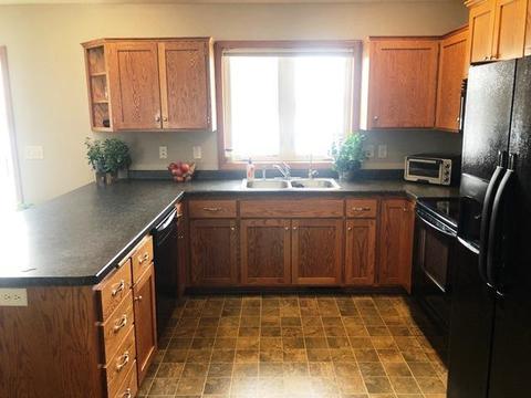 2505 30th St NW, Faribault, MN 55021 photo 5