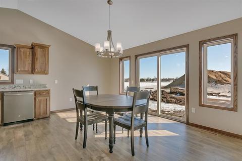 5714 Glenview Ln, Saint Cloud, MN 56303 photo 5
