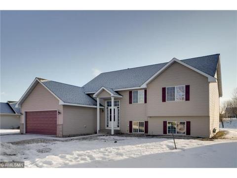 1381 4th Ave, Baldwin, WI 54002 photo 1
