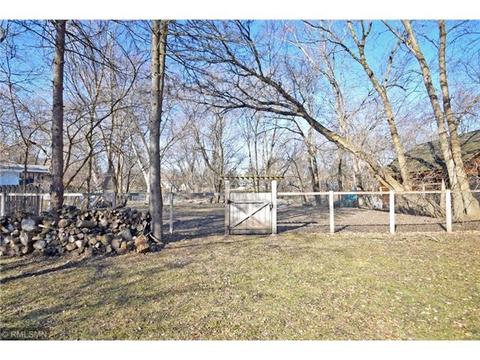 9950 Maple Ave, Bloomington, MN 55431 photo 20