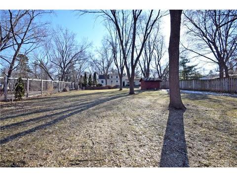 9950 Maple Ave, Bloomington, MN 55431 photo 25