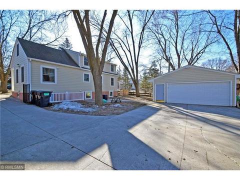 9950 Maple Ave, Bloomington, MN 55431 photo 27