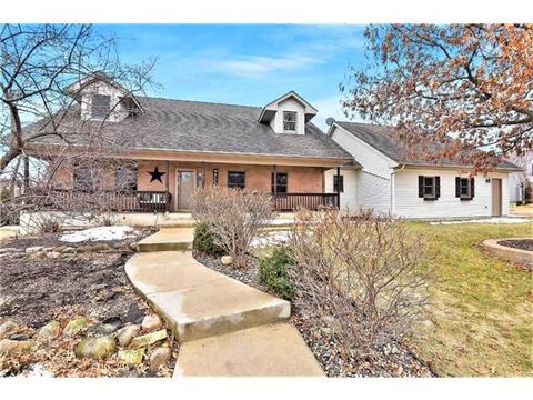 1845 Paulis Dr, Faribault, MN 55021 photo 1