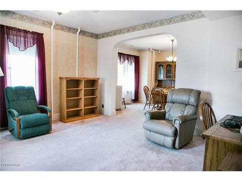 101 E 7th St, Morris, MN 56267 photo 8