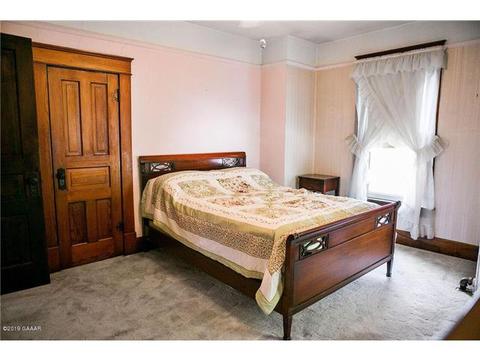 101 E 7th St, Morris, MN 56267 photo 27