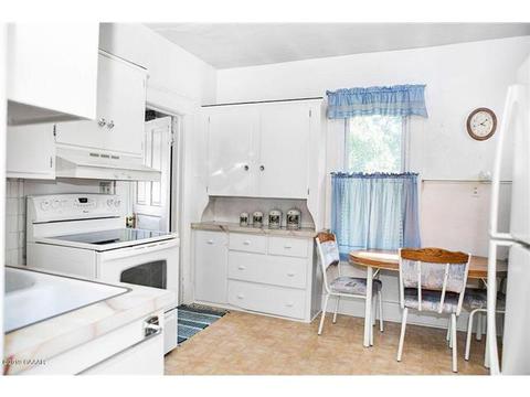 101 E 7th St, Morris, MN 56267 photo 10