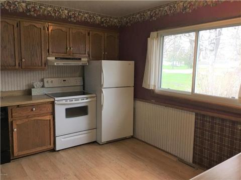 214 Dakota Ave, Hoffman, MN 56339 photo 4