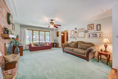1743 Cherry Ln, Saint Cloud, MN 56304 photo 6