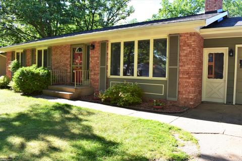 1743 Cherry Ln, Saint Cloud, MN 56304 photo 3