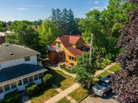 9 Center St, Excelsior, MN 55331 photo 3
