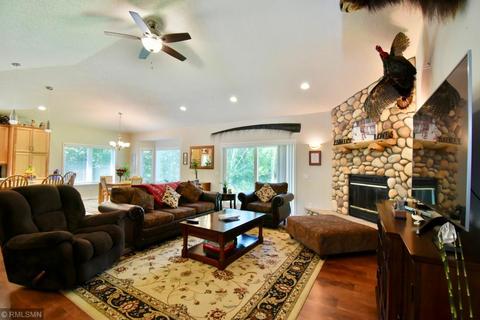 1717 39th St S, Saint Cloud, MN 56301 photo 9