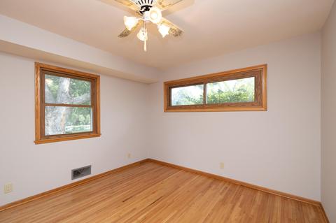 2127 Garnet Dr, Eagan, MN 55122 photo 18