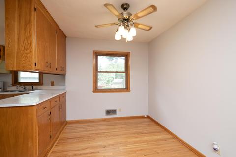2127 Garnet Dr, Eagan, MN 55122 photo 13