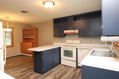 105 4th St N, Hoffman, MN 56339 photo 2
