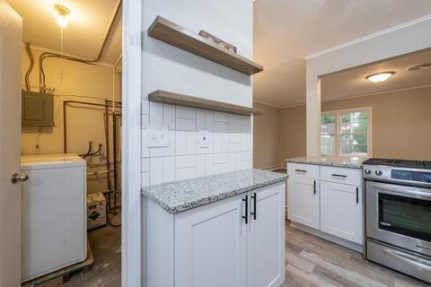 4319 Memory Ln, Crystal, MN 55428 photo 11