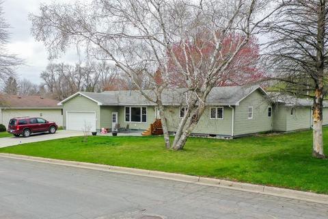 12 Blooming Prairie Homes For Sale Blooming Prairie Mn Real Estate Movoto