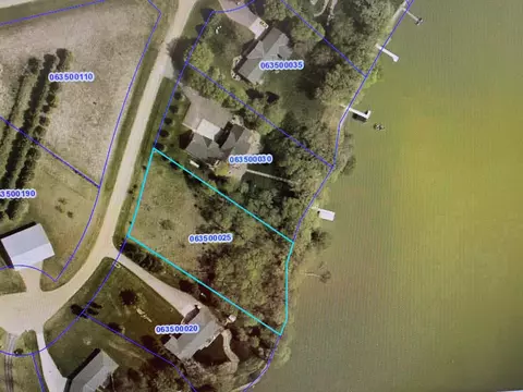 6 N Shore Dr S, Sherburn, MN 56171