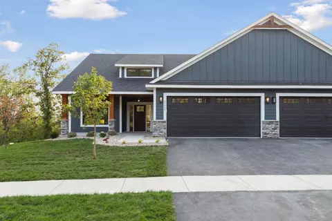27050 Petes Hill Trl, Elko New Market, MN 55020