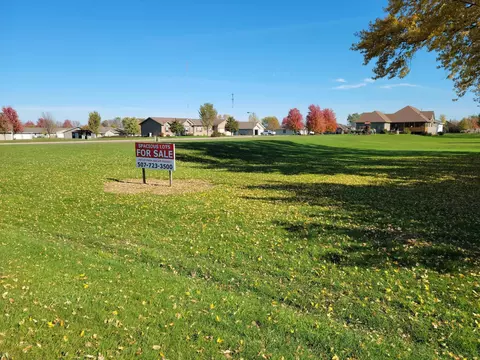 Nnn Appel, Springfield, MN 56087