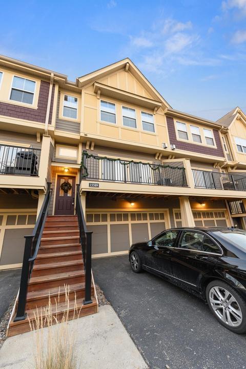 118 Apple Valley Homes For Sale Apple Valley Mn Real Estate Movoto