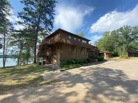 18454 Dayspring Dr, Park Rapids, MN 56470