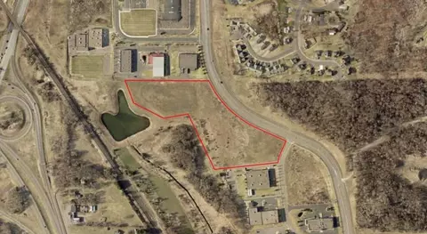 17610 Tyler St NW, Elk River, MN 55330