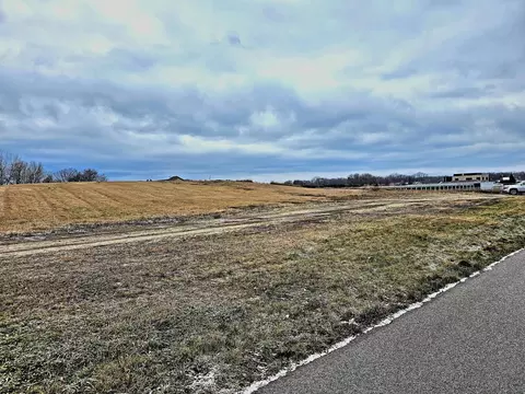 13 Us 12, Willmar, MN 56201 photo 11