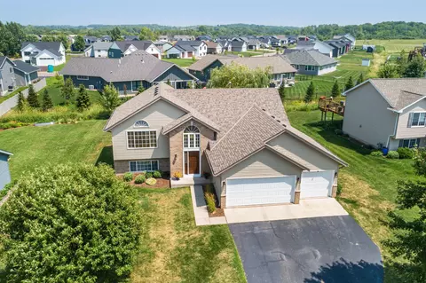 1531 Mallard Ave, Baldwin, WI 54002