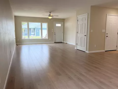 Living - 1955 Bud Rd, Windom, MN 56101 photo 2 of 3