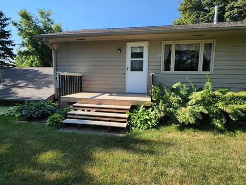 330 19th St, Windom, MN 56101 photo 6
