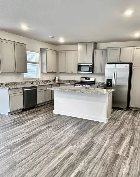 6448 Genevieve Trl S, Cottage Grove, MN 55016