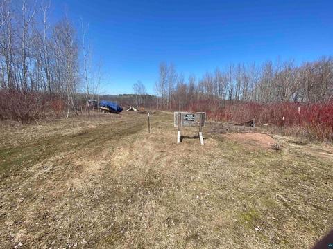 3530 E 6th St, Superior, WI 54880
