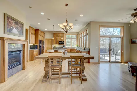 331 White Eagle Rd, Hudson, WI 54016 photo 10
