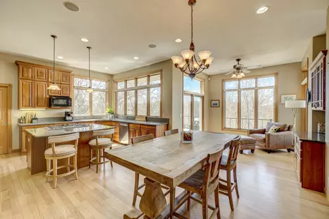 331 White Eagle Rd, Hudson, WI 54016 photo 9