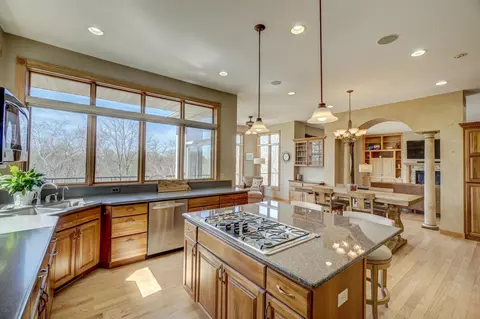 331 White Eagle Rd, Hudson, WI 54016 photo 17