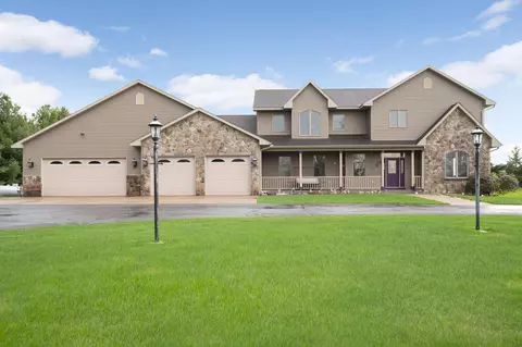20379 Ann River Dr, Mora, MN 55051