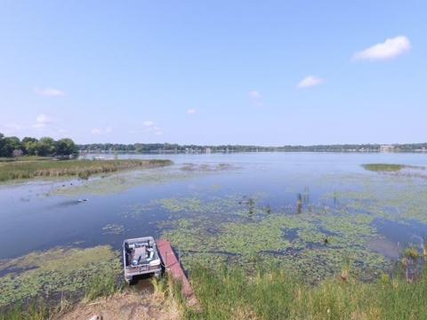 12480 Melody Ln, Lindstrom, MN 55045