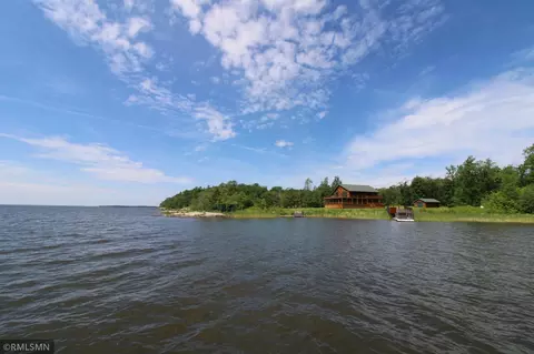 View/Area - 1526 Flag Is, Angle Inlet, MN 56711 photo 3 of 6