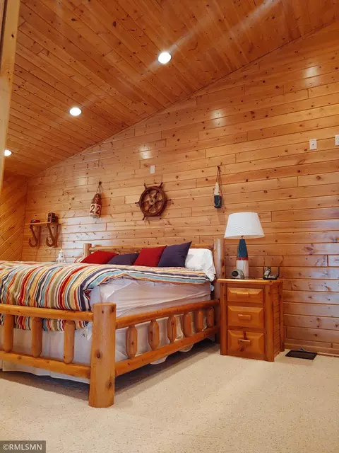 Bedroom - 1526 Flag Is, Angle Inlet, MN 56711 photo 1 of 3