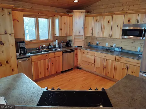 Kitchen - 1526 Flag Is, Angle Inlet, MN 56711 photo 3 of 5