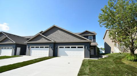 475 19th St, Zumbrota, MN 55992