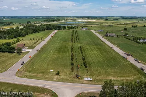 110 Pheasant St, Audubon, MN 56511 photo 2