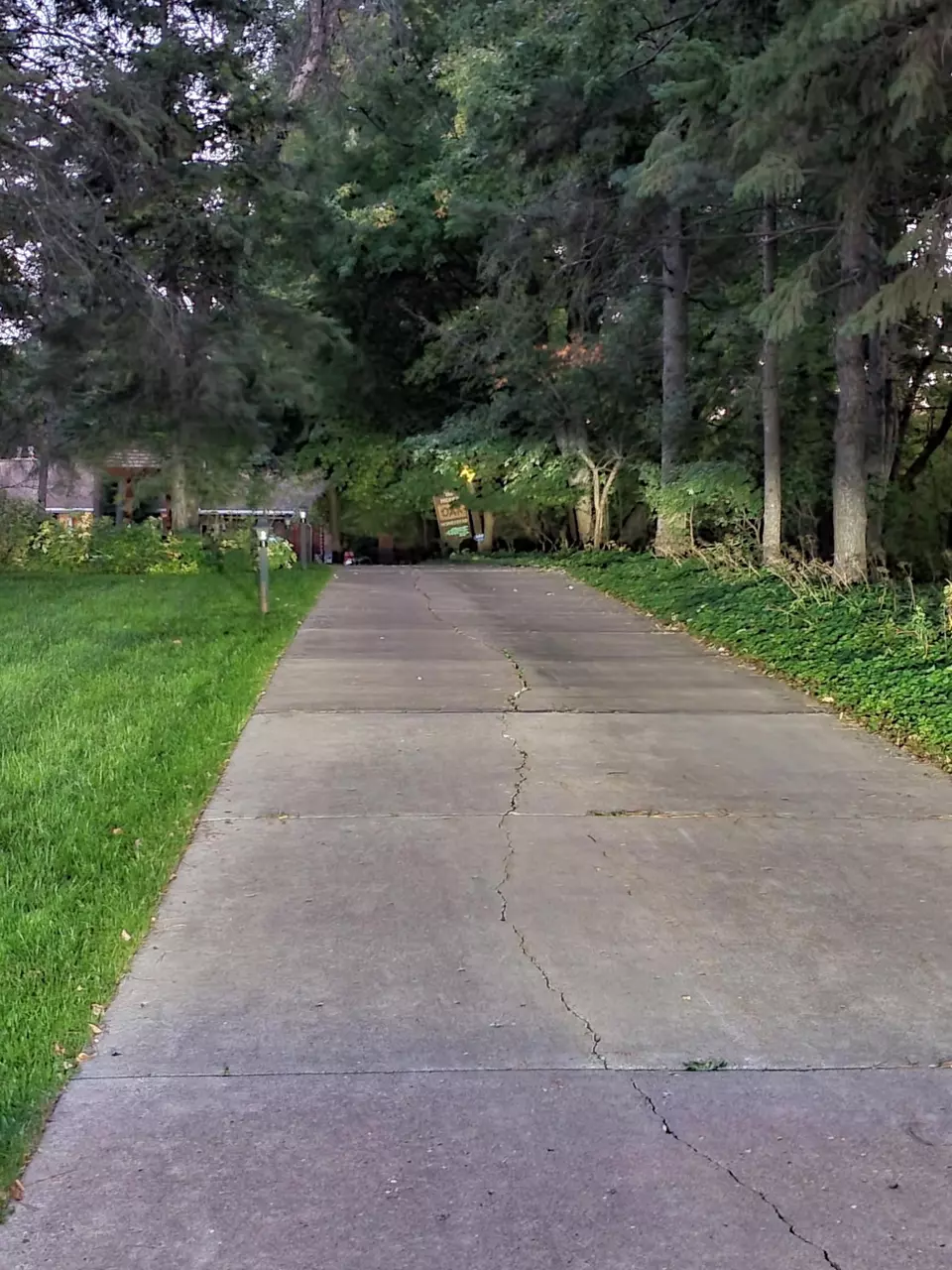  2290 Mailand Rd E, Maplewood, MN 55119 photo 5