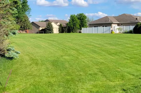 420 Noland Ave, Hayward, MN 56043