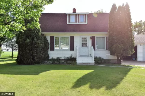 126 Riverside Dr, Stephen, MN 56757