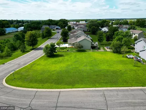 241 Publishers Dr NE, Kimball, MN 55353