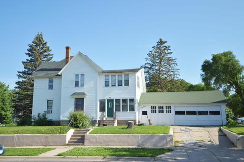 726 9th Ave S, Saint Cloud, MN 56301