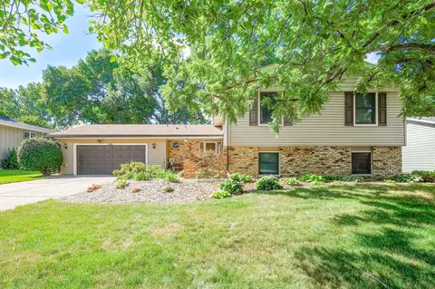 4526 148th Ct, Apple Valley, MN 55124