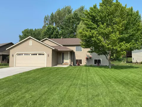 7763 Grinnell Way, Lakeville, MN 55044